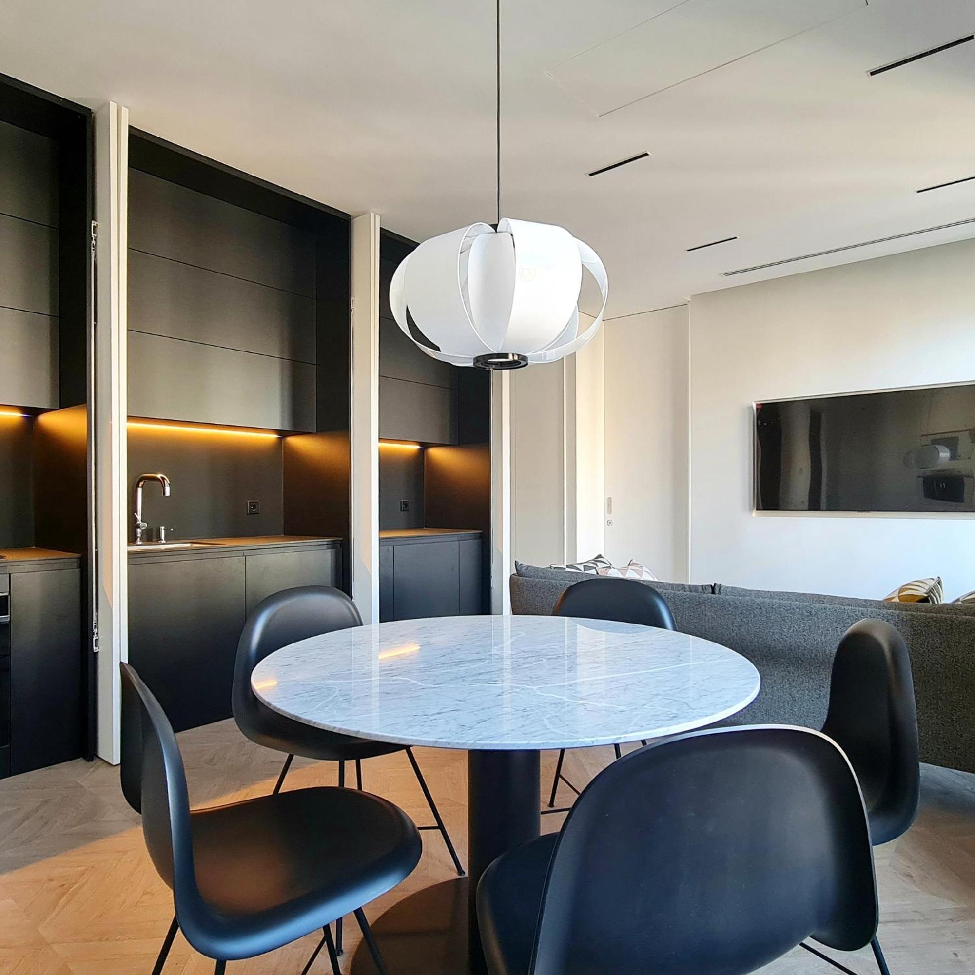 Elegant Minimalist Retreat In
